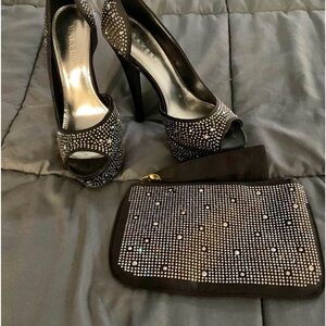BAKERS Showstopper Rhinestone Peep Toe Women's Shoes Heels Black US Size 7